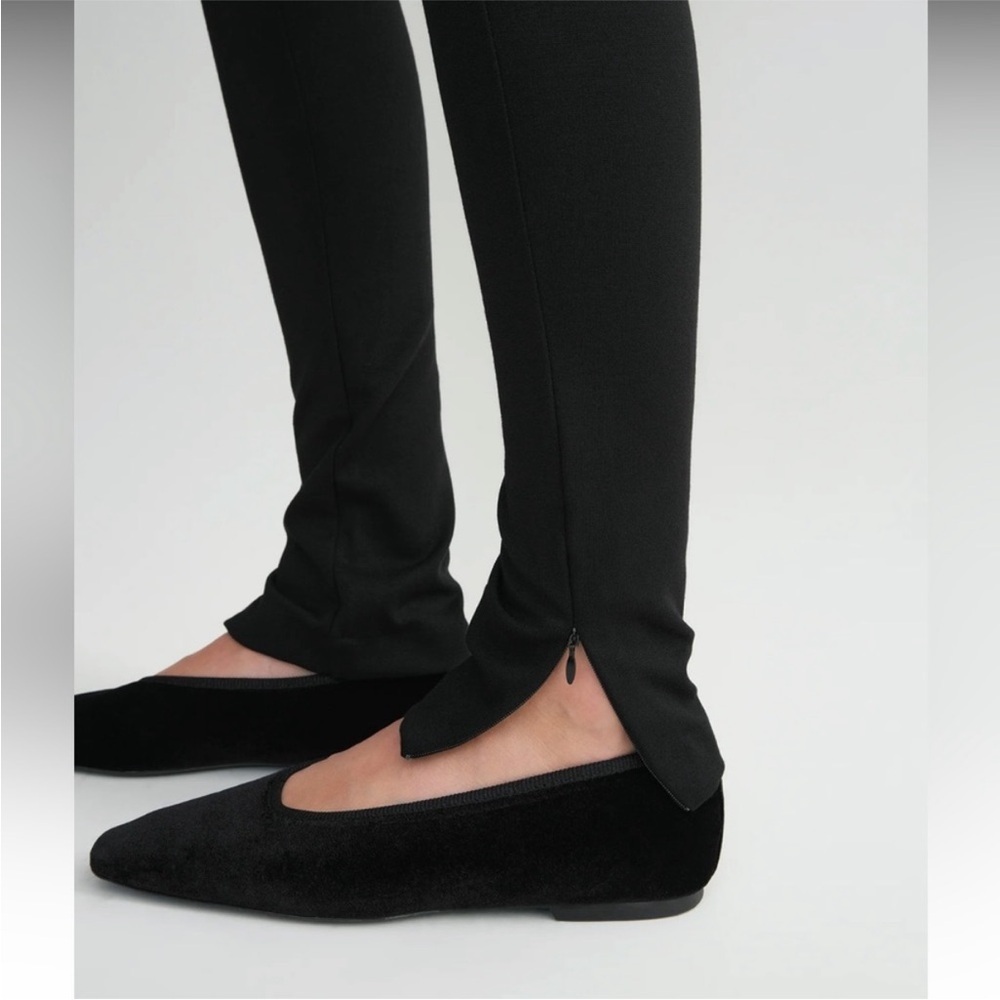 Toteme Pants Compact Knit Leggings Side Slit  in Black - Picture 8 of 15